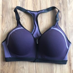 NWOT VS Invincible Sport Bra